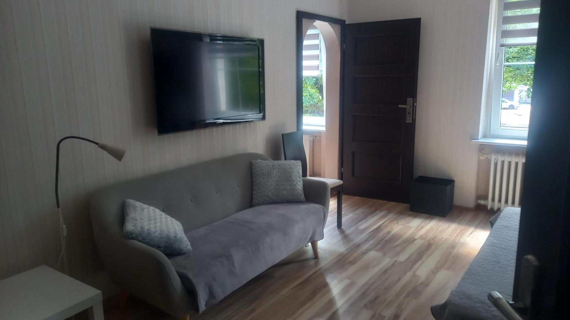 Apartament Grand Apartment กดัญสก์ ภายนอก รูปภาพ
