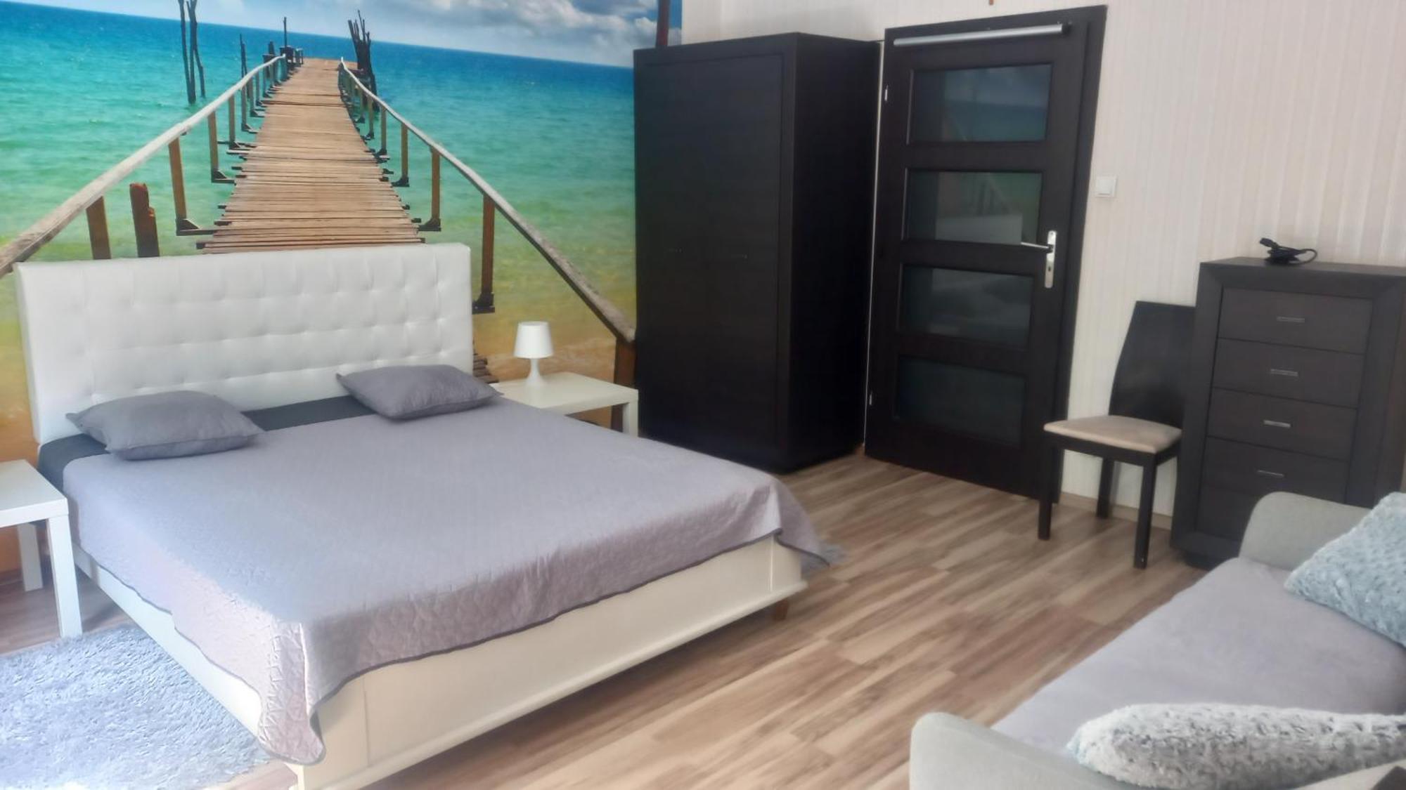 Apartament Grand Apartment กดัญสก์ ภายนอก รูปภาพ